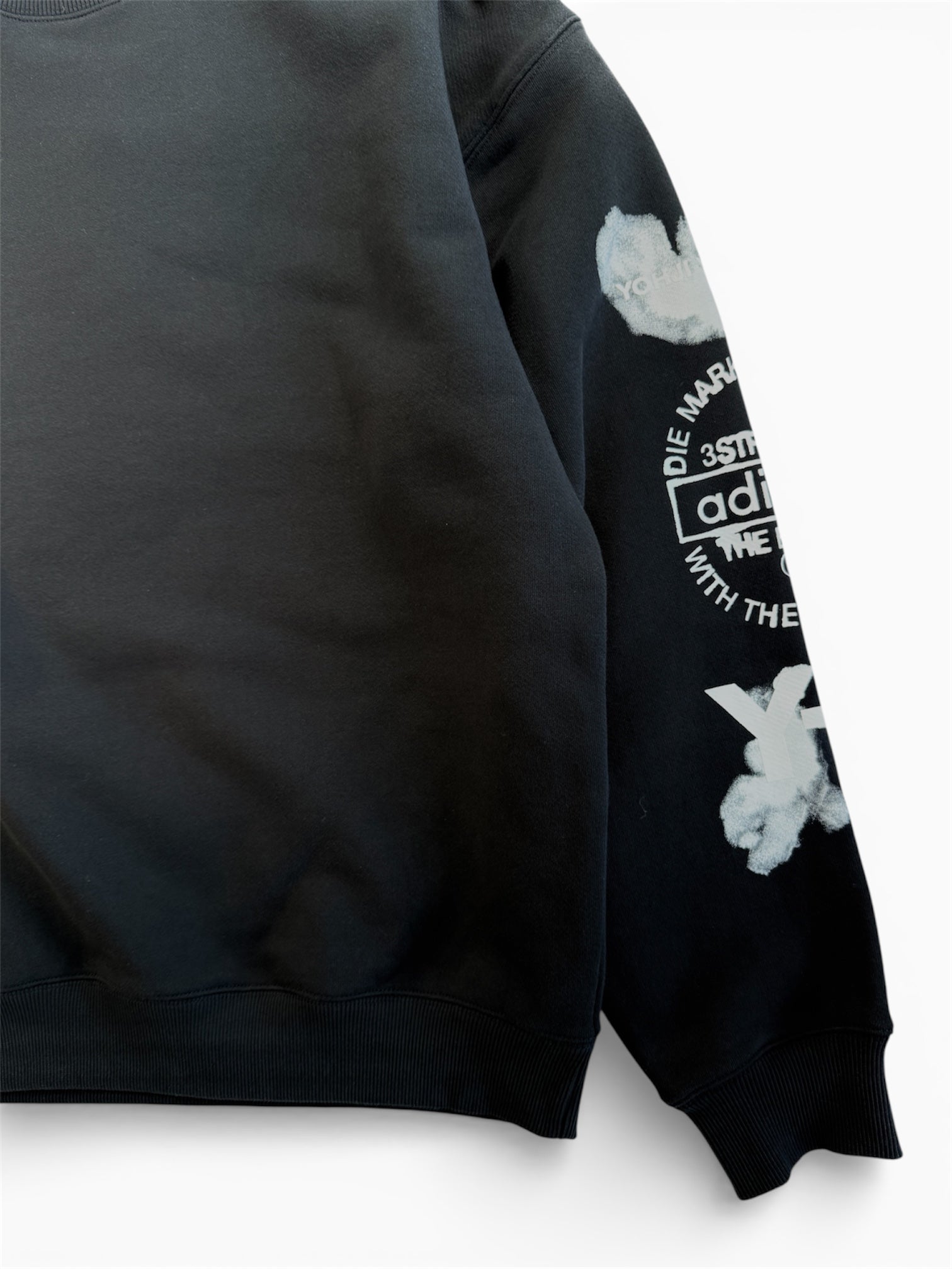Y-3 GRAPHIC CREW SWEAT グラフィックトレーナー JX4749