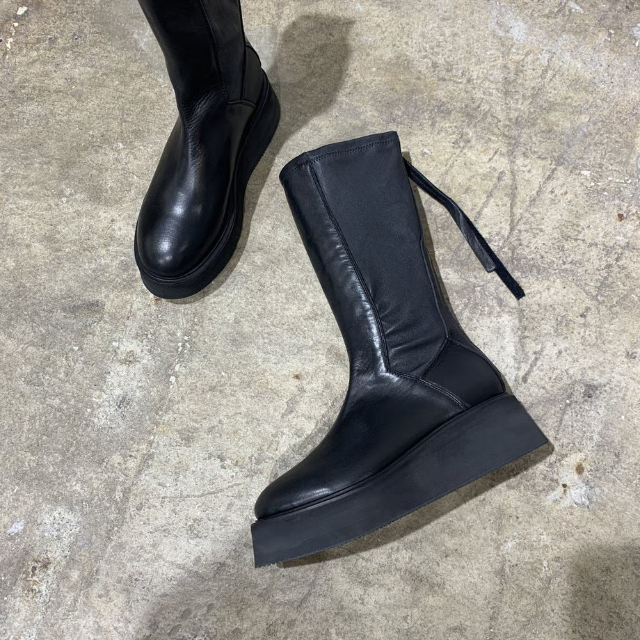 Ph7+ピアカセッテ 厚底ミディアム丈ブーツ