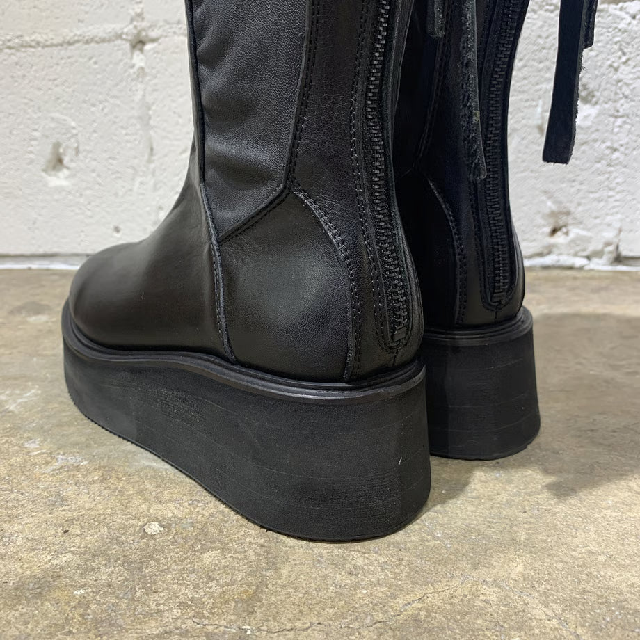 Ph7+ピアカセッテ 厚底ミディアム丈ブーツ