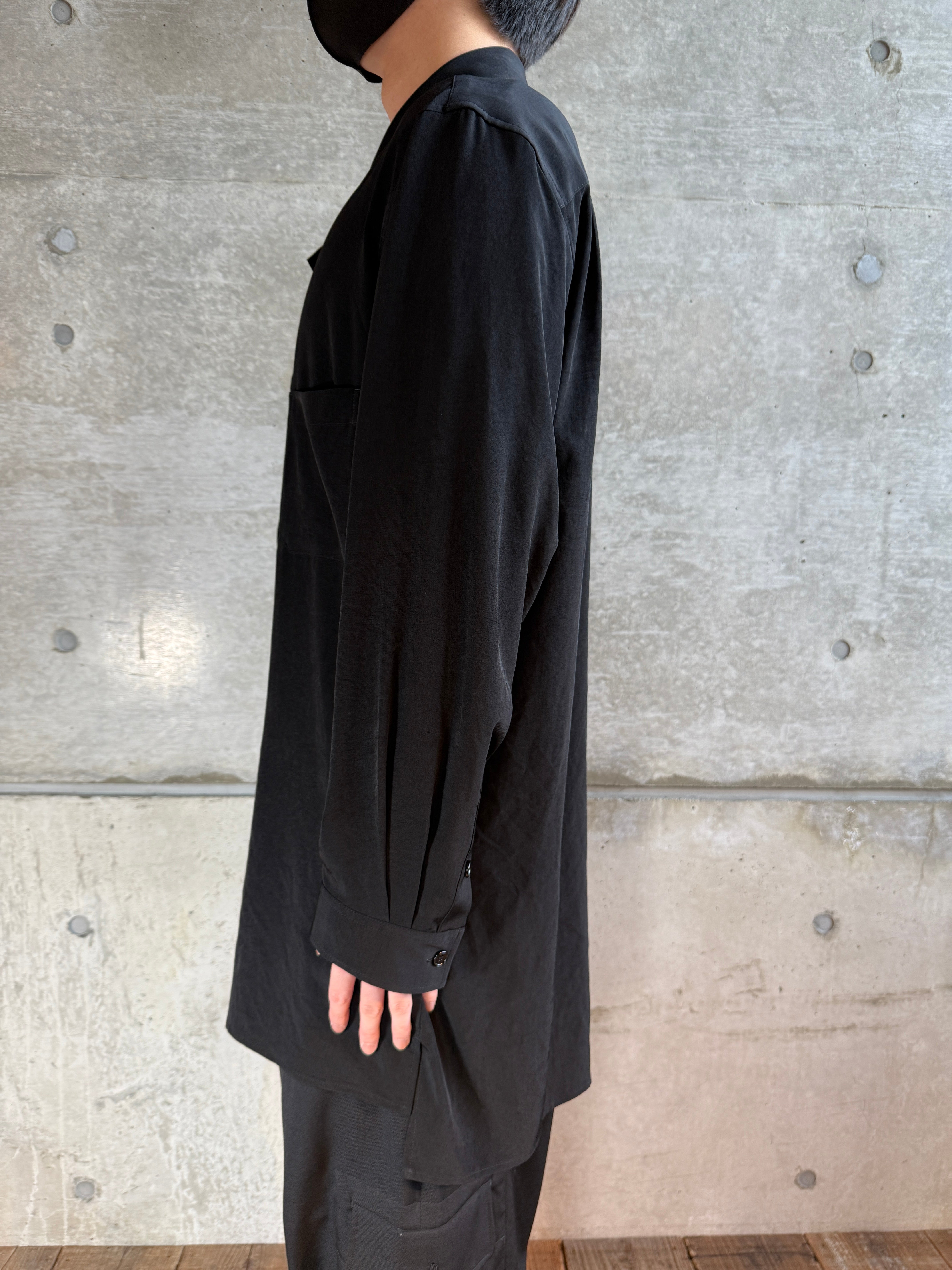 GroundY（グラウンド ワイ）ブラックシャツ　GL-B06-500-2-03