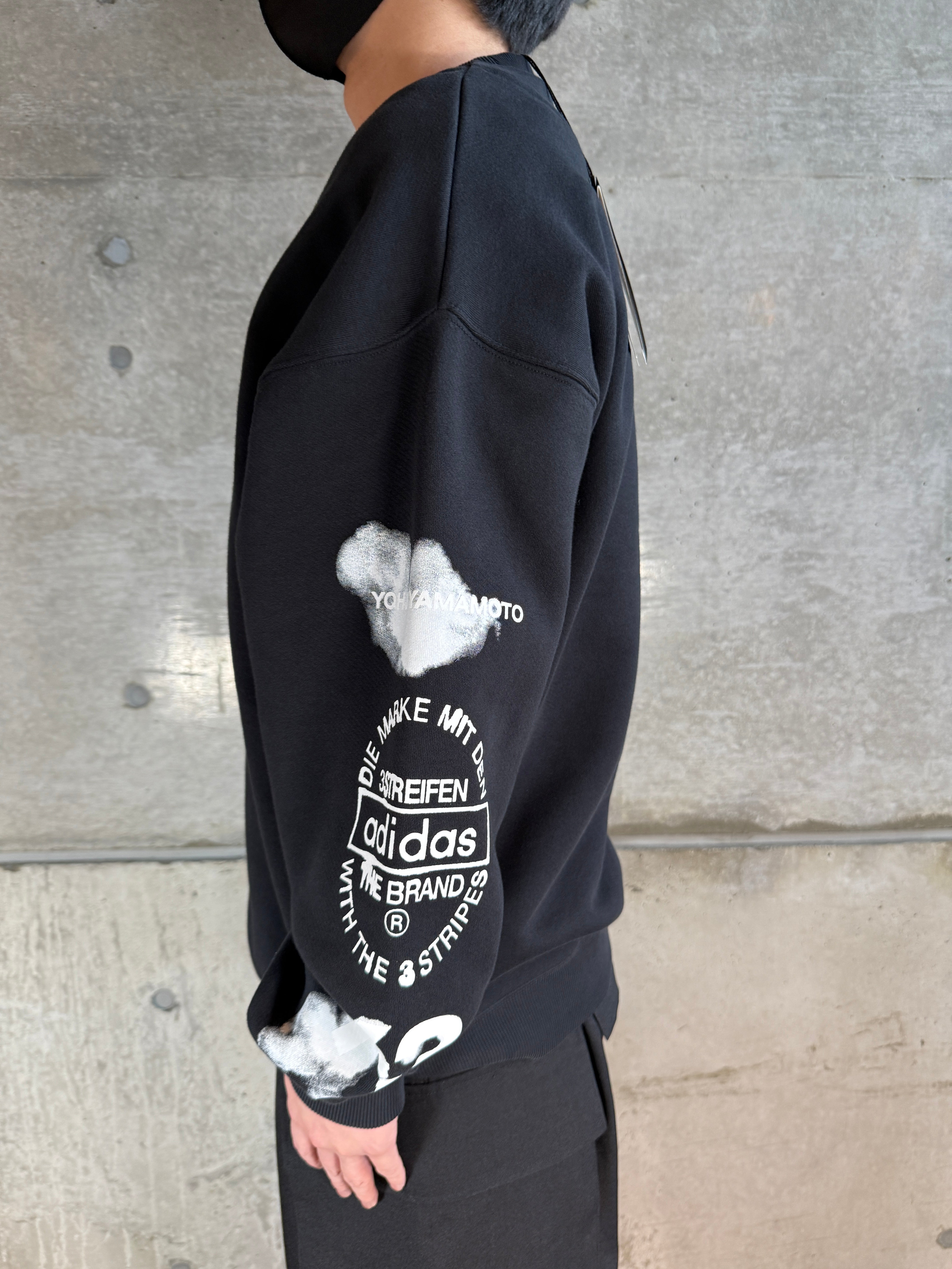 Y-3 GRAPHIC CREW SWEAT グラフィックトレーナー　JX4749