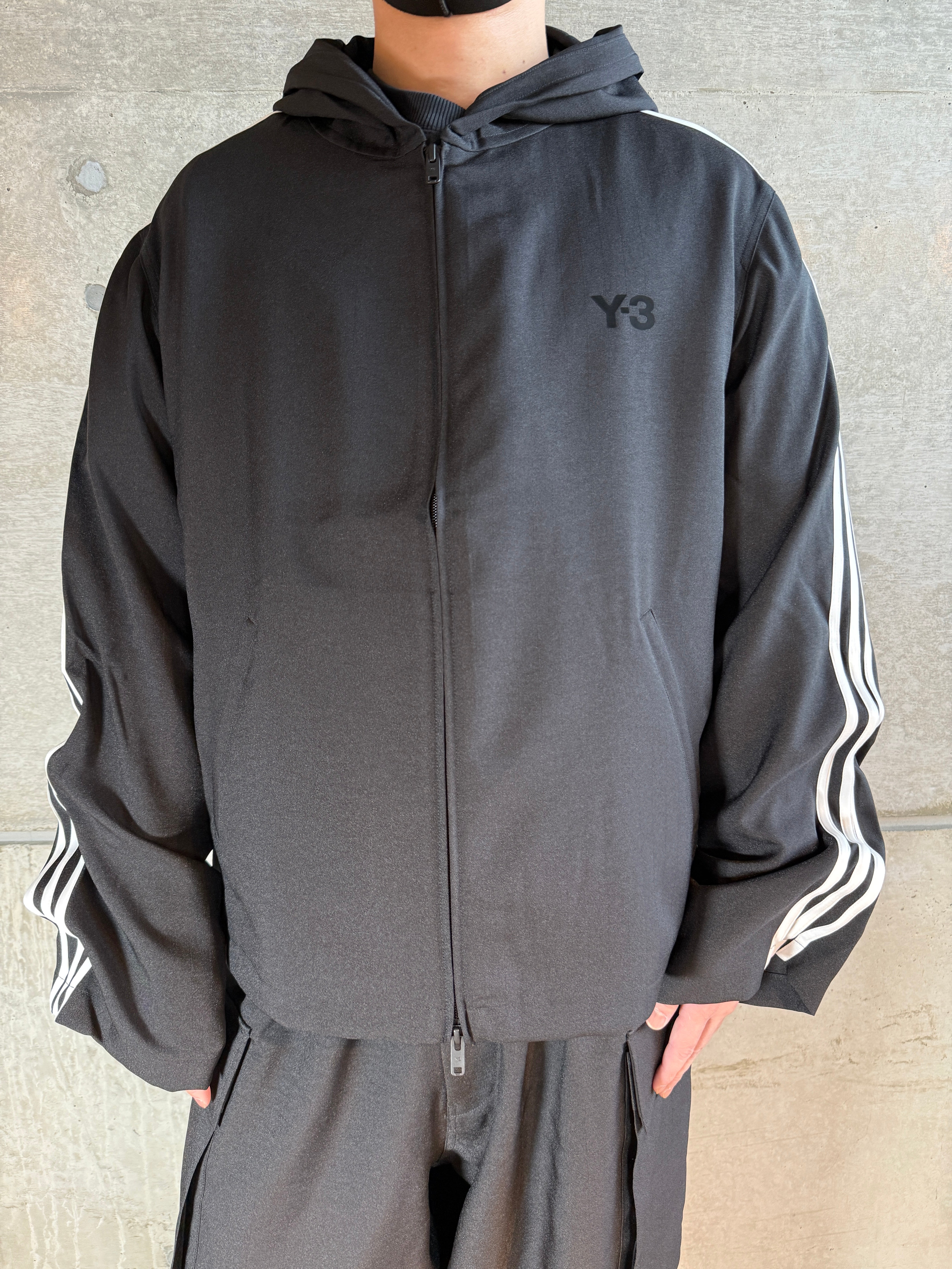 Y-3 HOODED TRACK TOP 3-STRIPESフーデッド トラック トップ 3ストライプス JW7354
