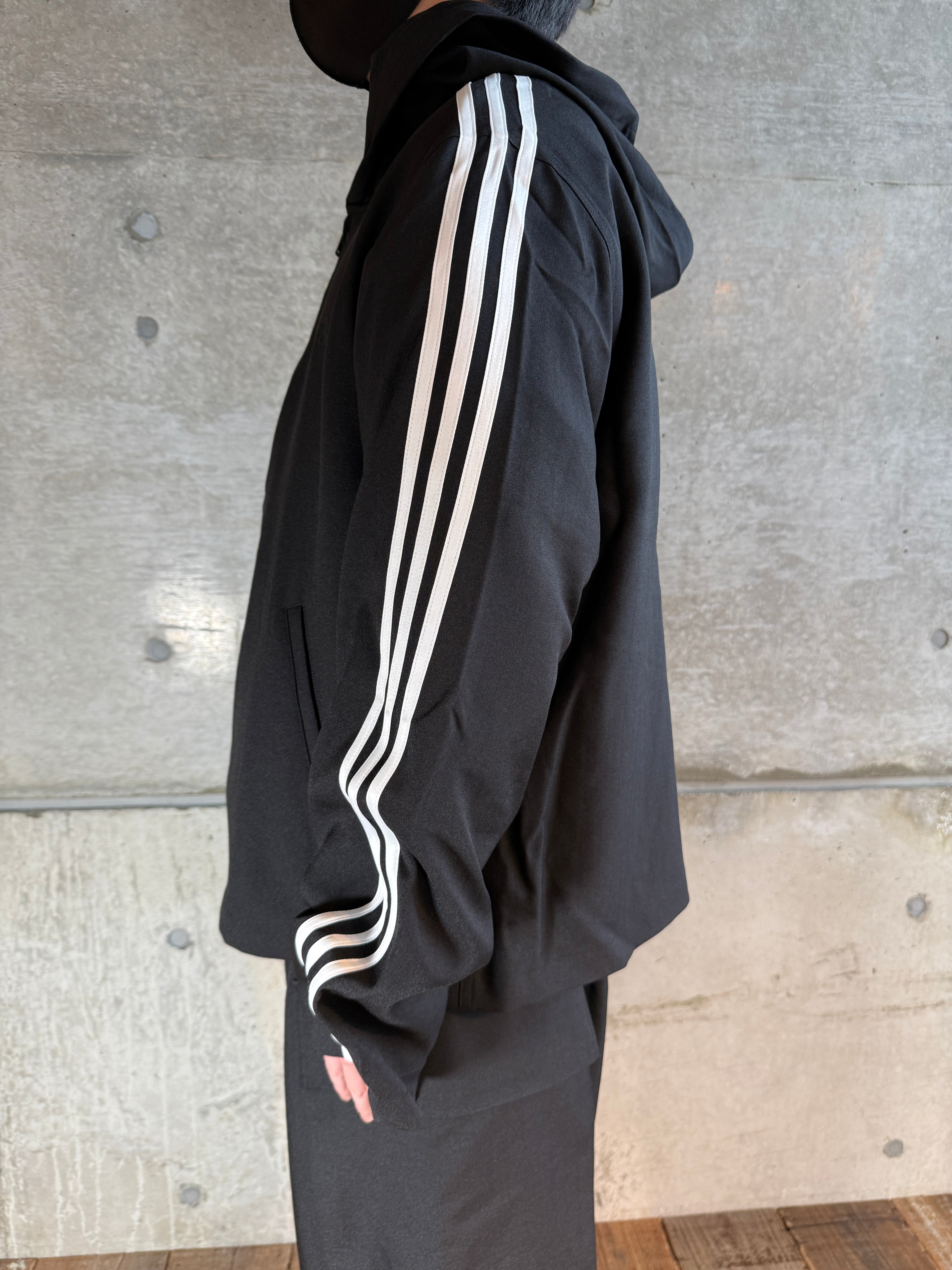 Y-3 HOODED TRACK TOP 3-STRIPESフーデッド トラック トップ 3ストライプス JW7354