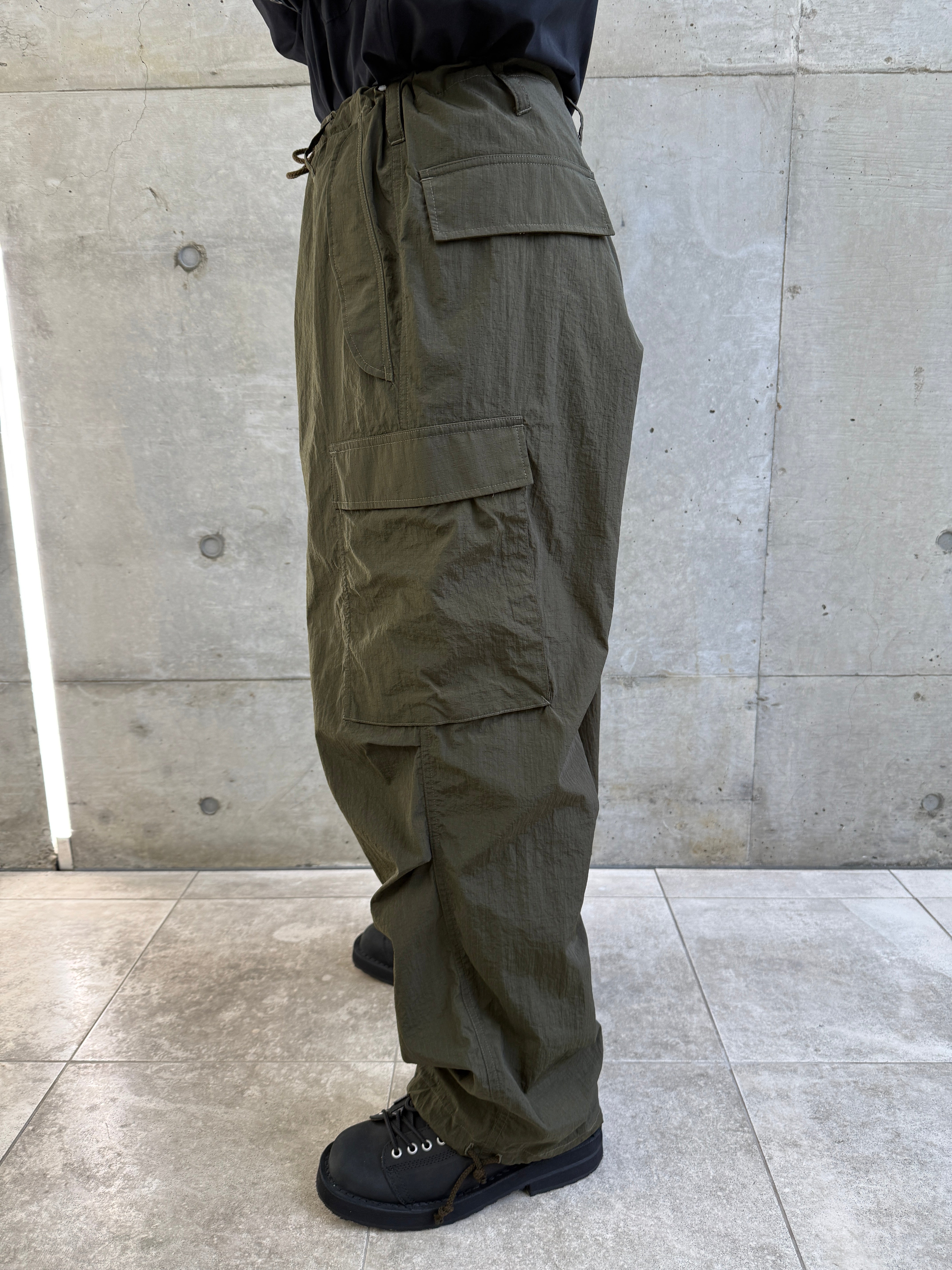 NYLON RIPSTOP CARGO PANTS —P08-601-1-01　