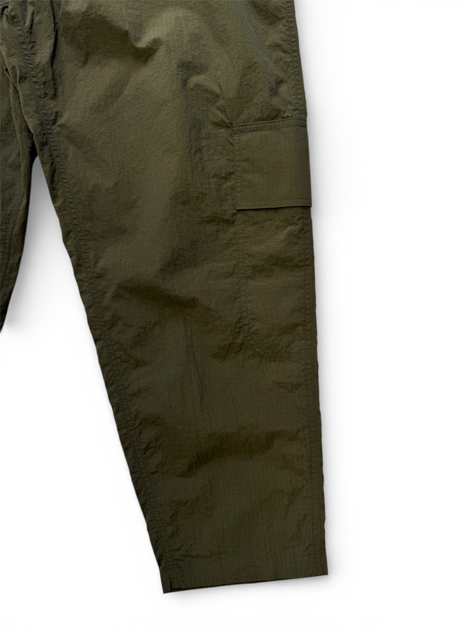 NYLON RIPSTOP SIDE-TUCK DRAWSTRING PANTS　 P06-601-1 カーキ（Khaki）
