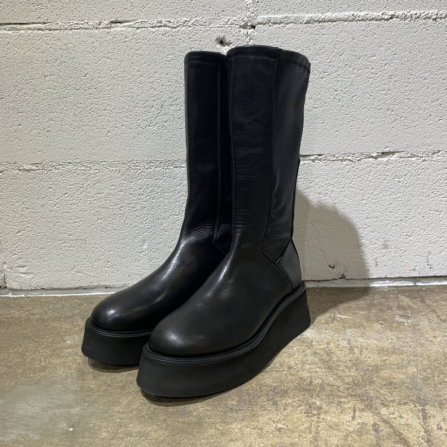 Ph7+ピアカセッテ 厚底ミディアム丈ブーツ